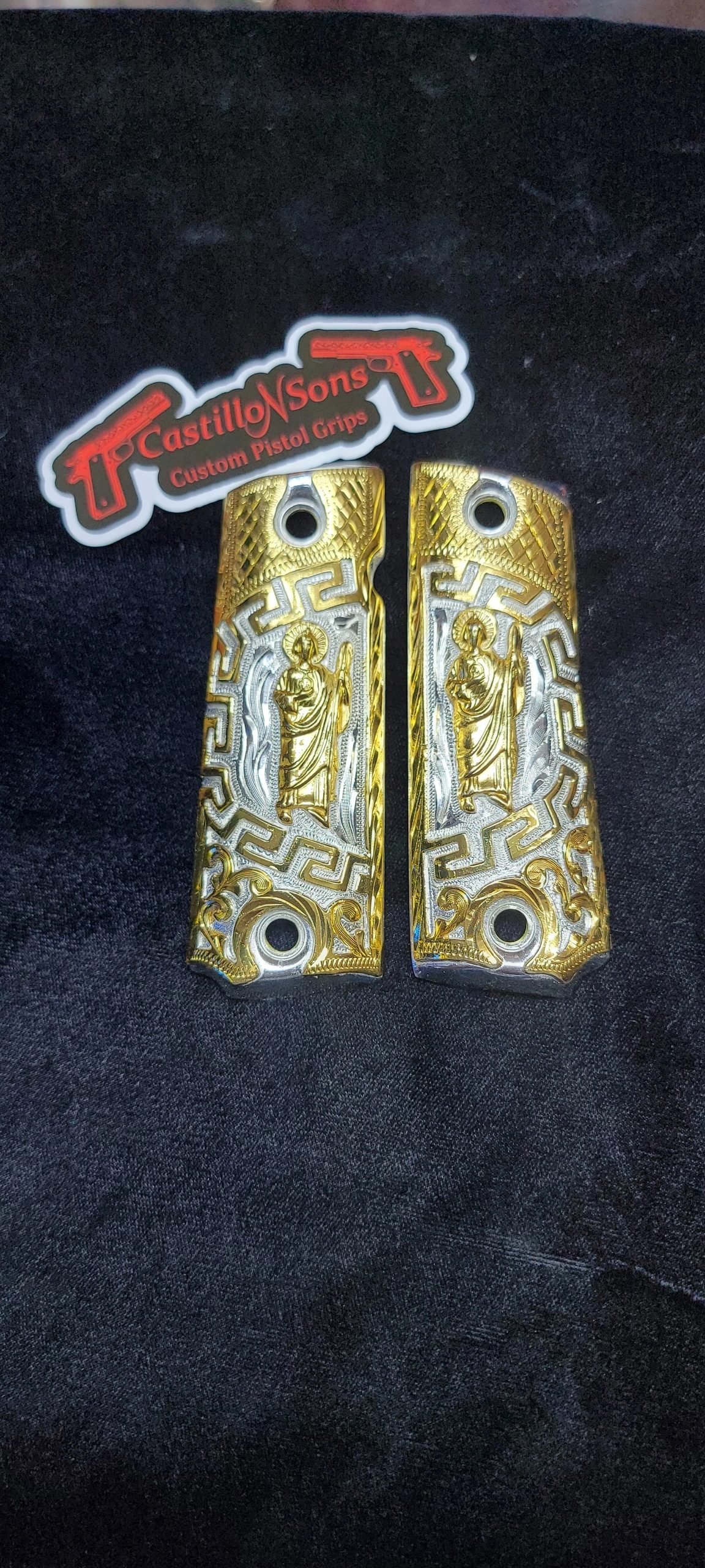 Saint Jude 1911 Grips