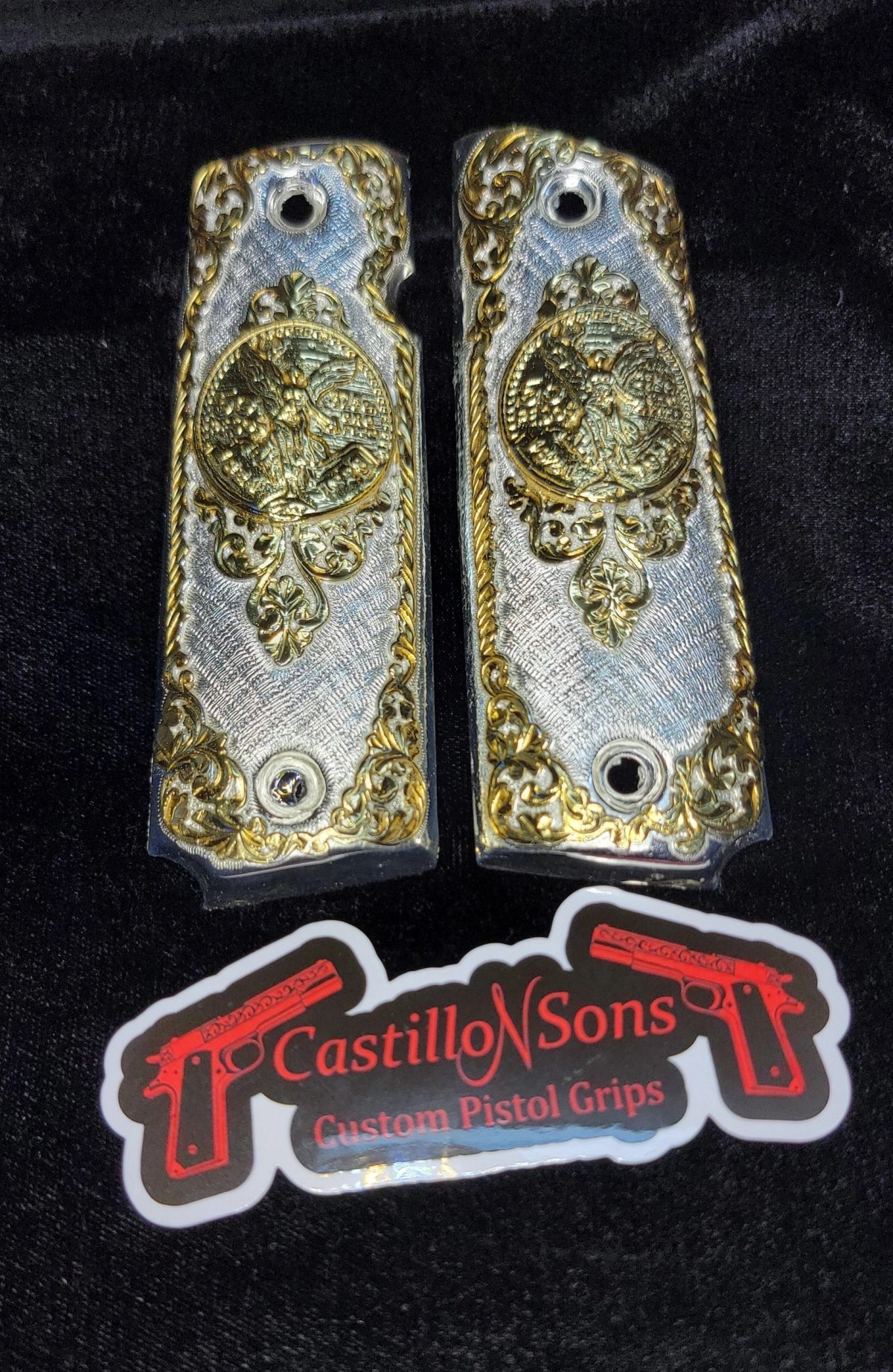Two-tone gold Centenario custom 1911 grips