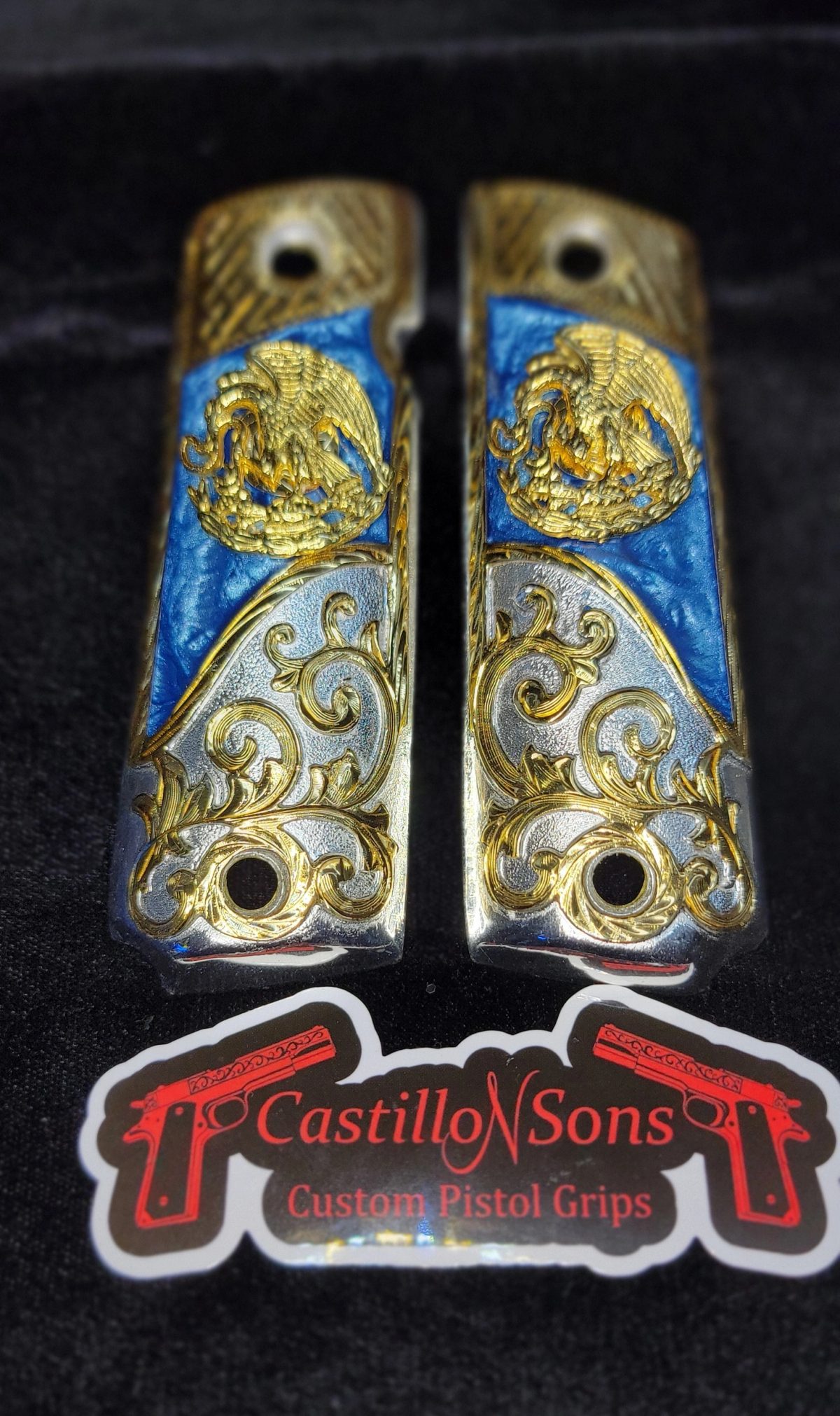 Mexican eagle custom 1911 grips with blue resin
